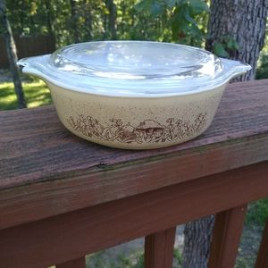 Vtg Pyrex Forest Fancies Casserole Dish 471B Lid